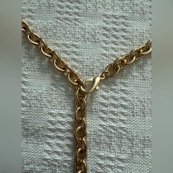 Gold Heart Pendant Necklace - Picture 5 of 8
